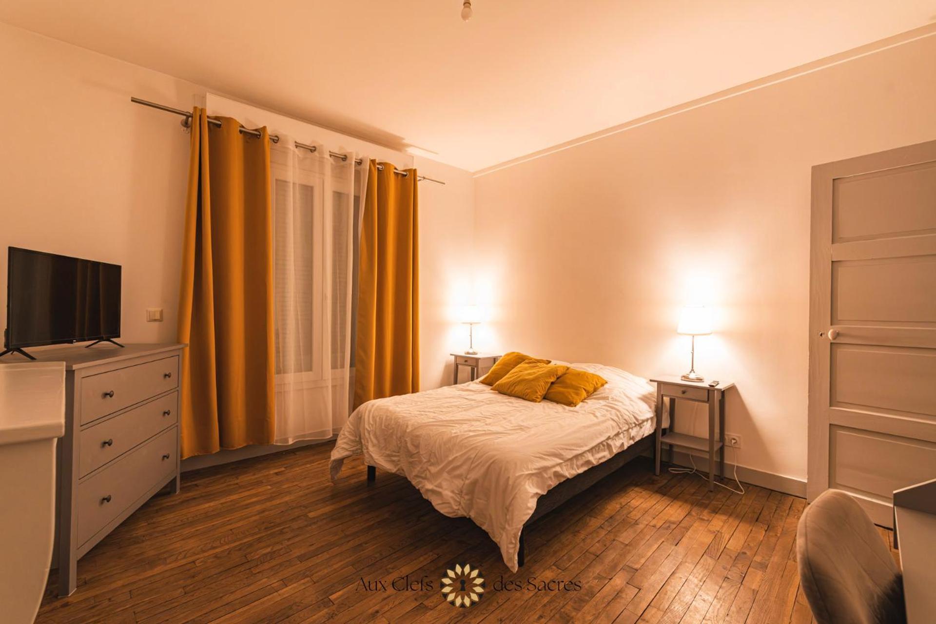 ריימס Maison De Ville Avec Cour Place Luton מראה חיצוני תמונה
