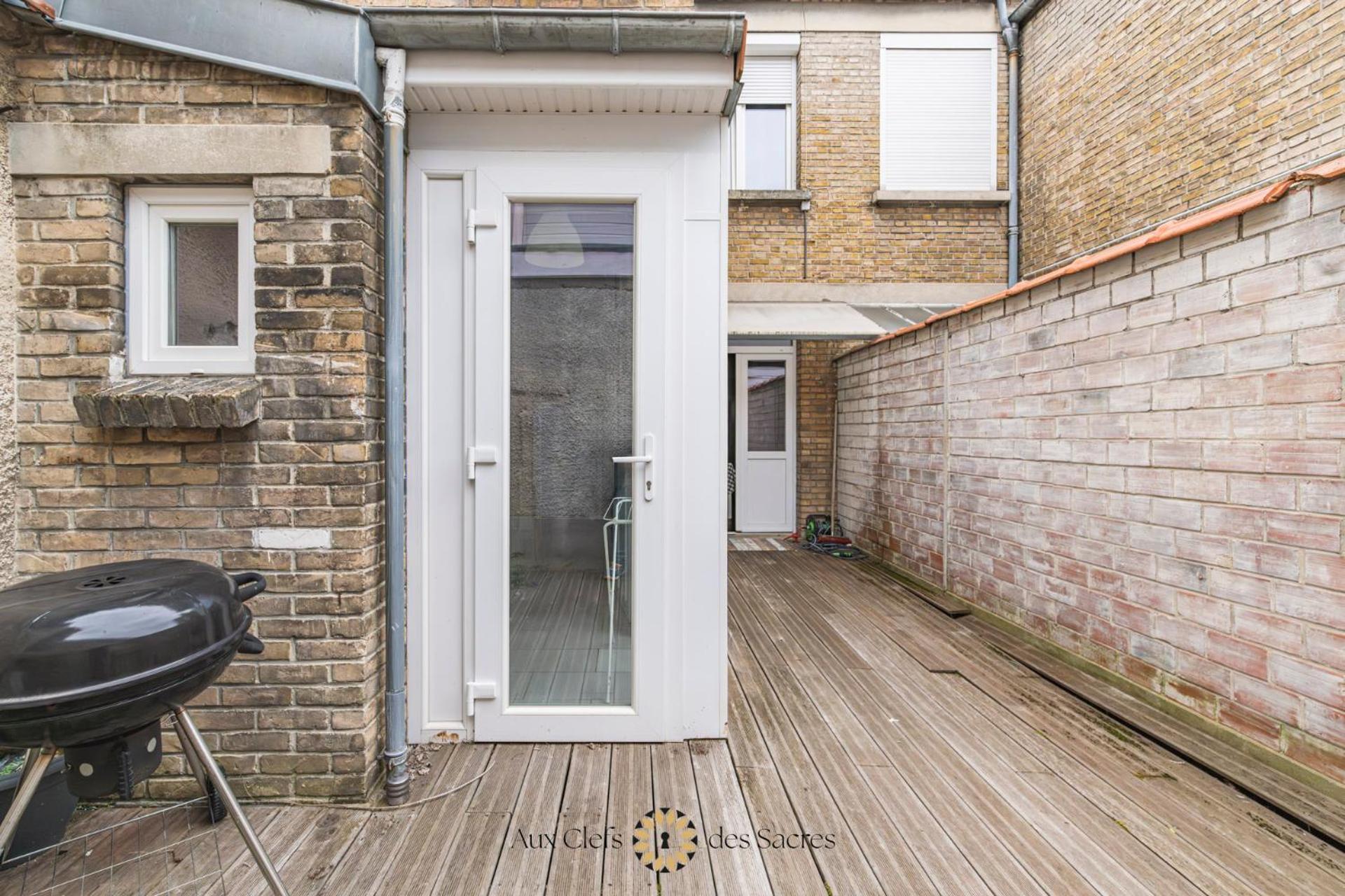 ריימס Maison De Ville Avec Cour Place Luton מראה חיצוני תמונה