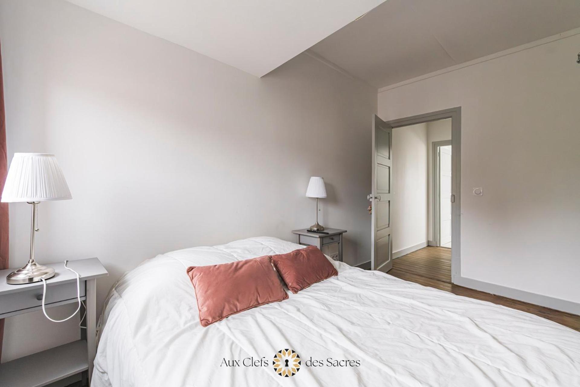 ריימס Maison De Ville Avec Cour Place Luton מראה חיצוני תמונה