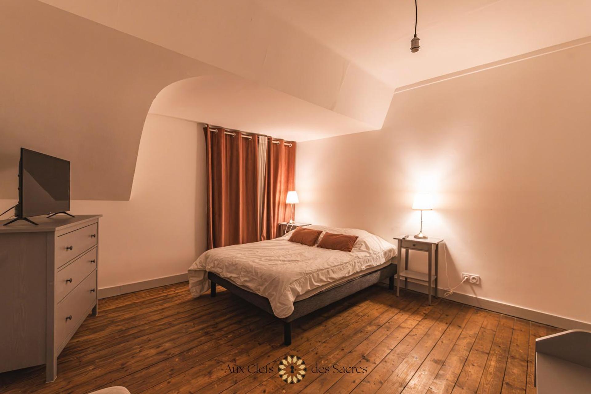 ריימס Maison De Ville Avec Cour Place Luton מראה חיצוני תמונה